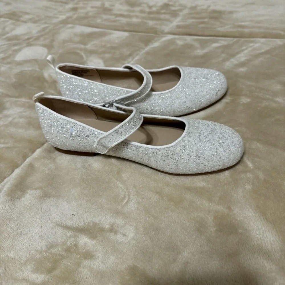 Gap Kid's Size 4 Closed Toe Mary Jane Flats w/Glitter - EUC